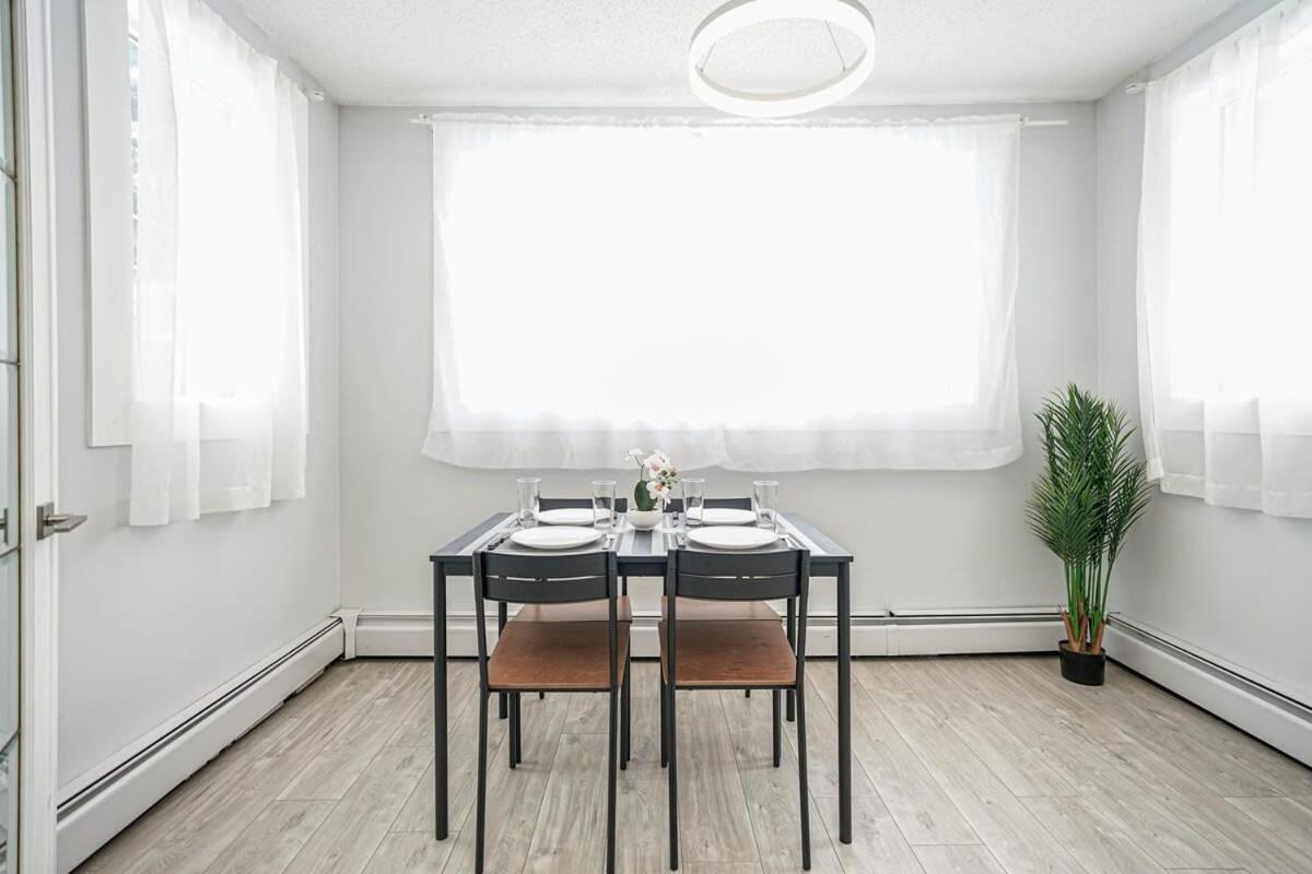 Apartment New Cozy 2 Bedrooms W Parking *